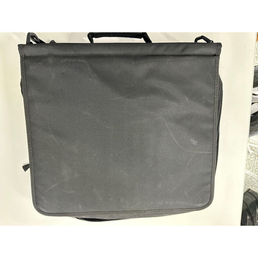 Creative Memories Zip up Binder Organizer with Storage Pockets - Picture 5 of 6